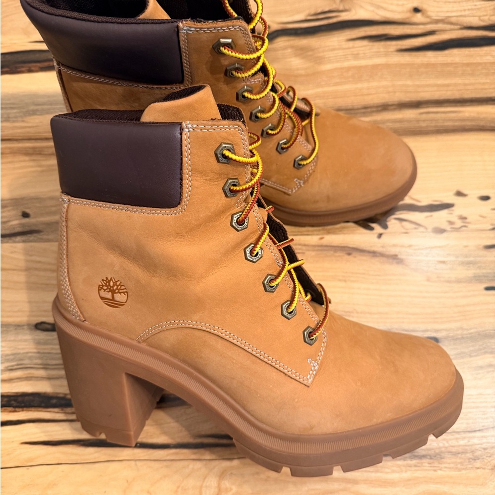 Timberland Allington Block Heel Ankle Boot